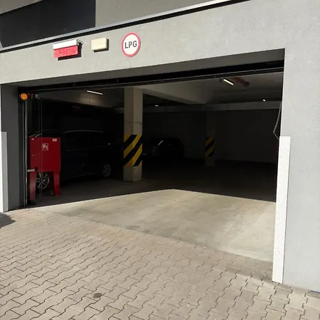 Skarbowa Sun * Leszno (Greater Poland)